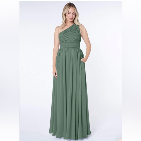 Azazie Molly Dress in Eucalyptus - Picture 2 of 12